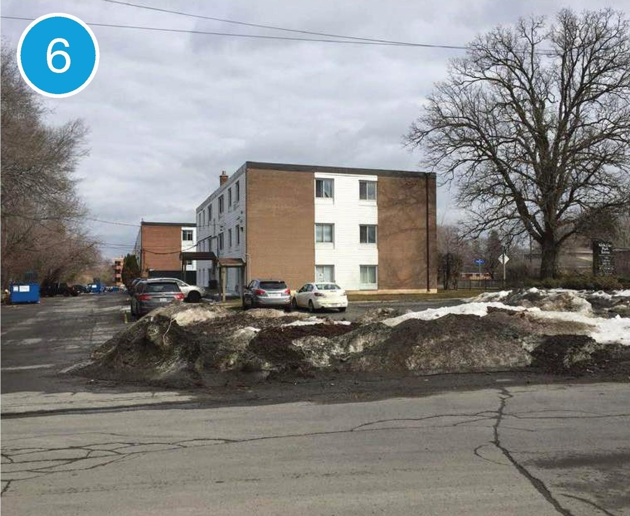 Rendering of building from page 5 of the file '07-03-20- Applicant UDRP Presentation- D07-12-20-044'