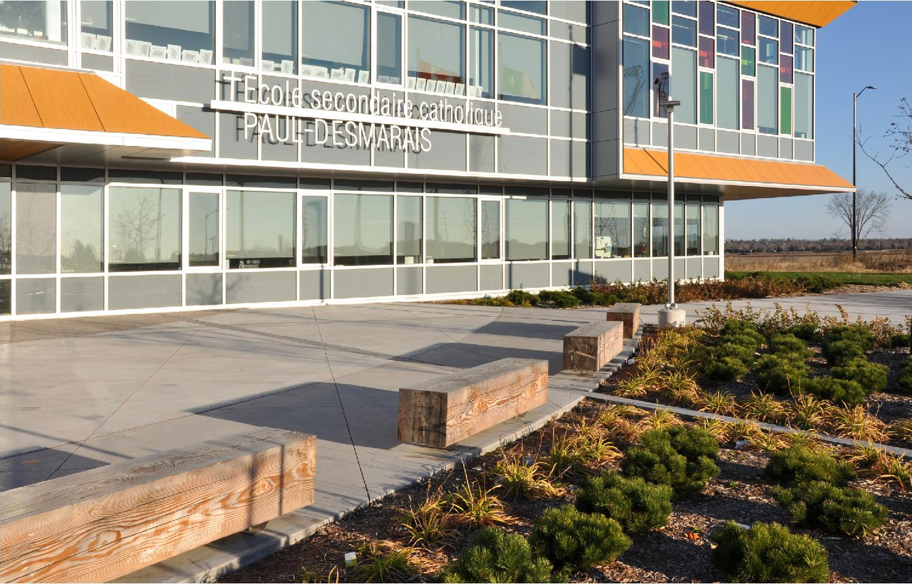 Rendering of building from page 3 of the file '2022-11-03 - Planning Rationale - Design Brief - D07-12-22-0157'