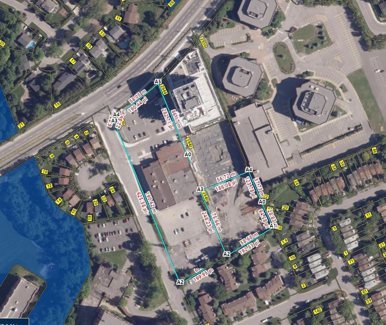 Construction site plan for project from page 10 of the file '2025-10-03 - Design Brief - D07-12-23-0073'