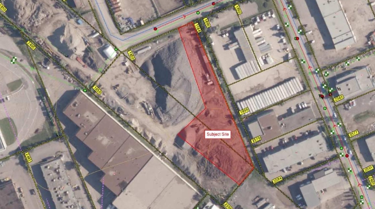 Construction site plan for project from page 6 of the file '2024-12-03 - Design Brief - D07-12-24-0160'